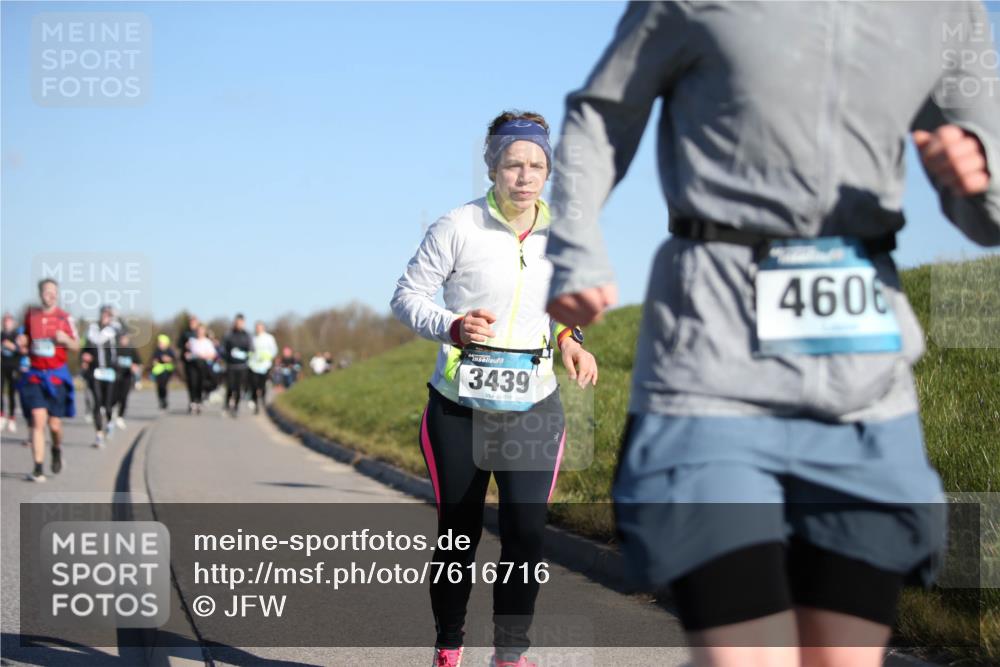 06.04.2025 - 44. Internationalen Wilhelmsburger Insellauf Jannik Wohlers http://msf.ph/oto/7616716 06.04.2025 09:39:17 Laufen 3439, 460 meine-sportfotos.de