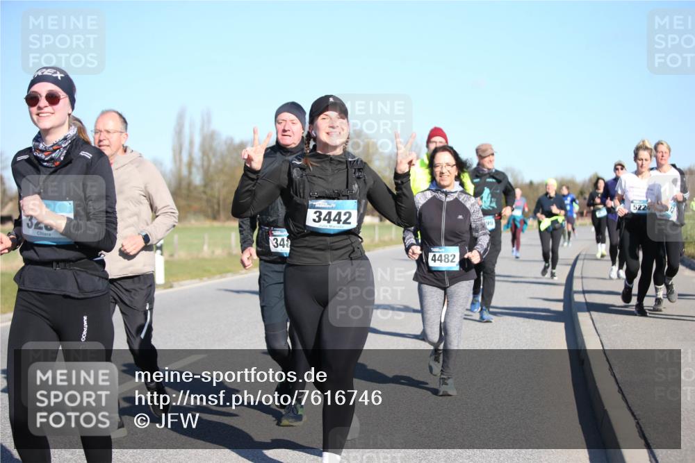 06.04.2025 - 44. Internationalen Wilhelmsburger Insellauf Jannik Wohlers http://msf.ph/oto/7616746 06.04.2025 09:39:28 Laufen 320, 34, 3442, 4482, 99, 5224 meine-sportfotos.de