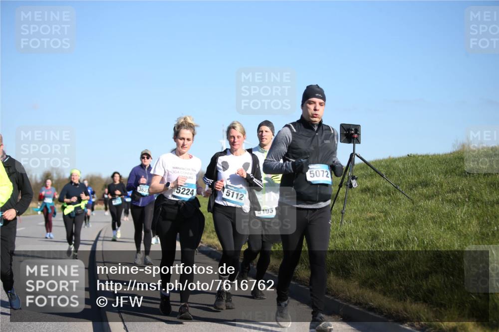 06.04.2025 - 44. Internationalen Wilhelmsburger Insellauf Jannik Wohlers http://msf.ph/oto/7616762 06.04.2025 09:39:29 Laufen 3622, 5224, 5112, 5, 5072 meine-sportfotos.de