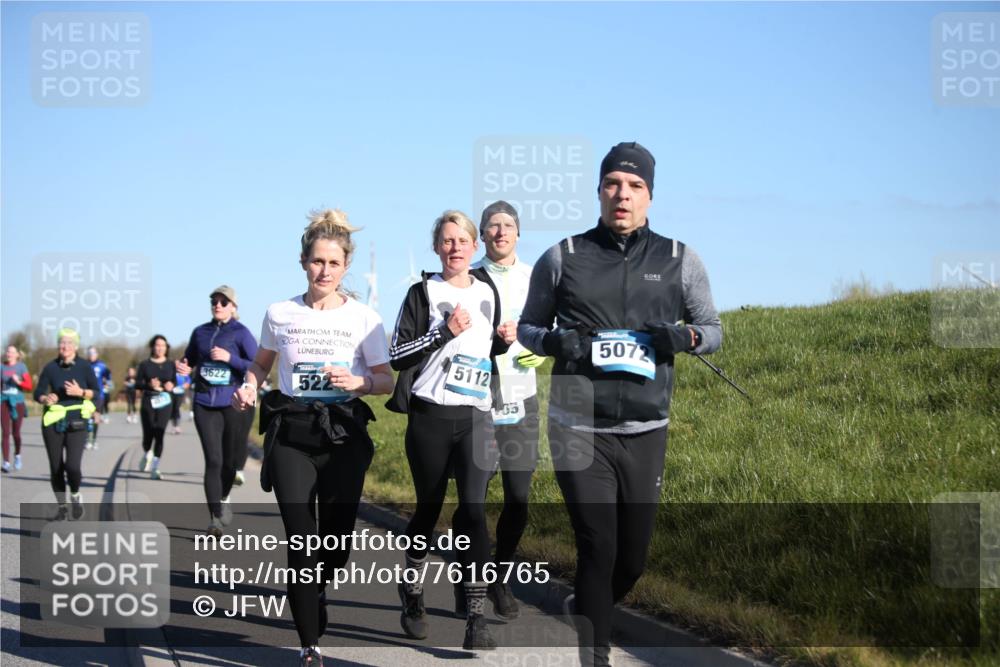 06.04.2025 - 44. Internationalen Wilhelmsburger Insellauf Jannik Wohlers http://msf.ph/oto/7616765 06.04.2025 09:39:30 Laufen 3622, 522, 5112, 65, 5072 meine-sportfotos.de