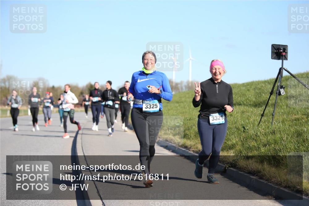 06.04.2025 - 44. Internationalen Wilhelmsburger Insellauf Jannik Wohlers http://msf.ph/oto/7616811 06.04.2025 09:39:43 Laufen 3325, 3325 meine-sportfotos.de