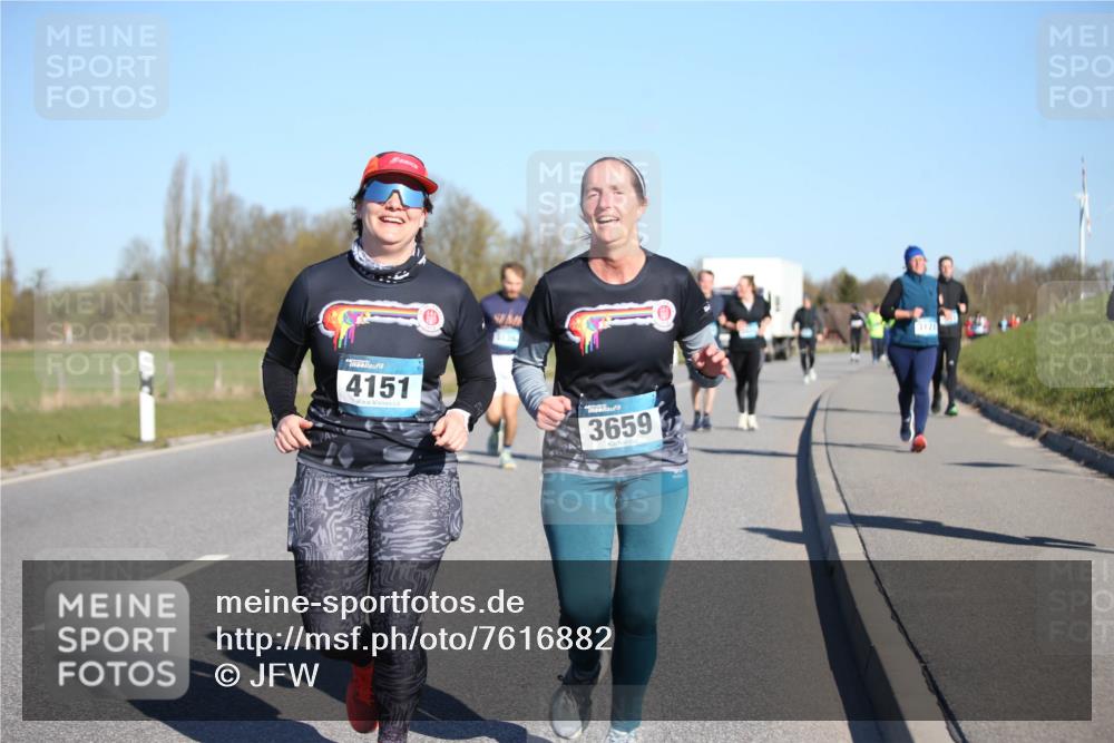 06.04.2025 - 44. Internationalen Wilhelmsburger Insellauf Jannik Wohlers http://msf.ph/oto/7616882 06.04.2025 09:39:55 Laufen 4151, 3659 meine-sportfotos.de