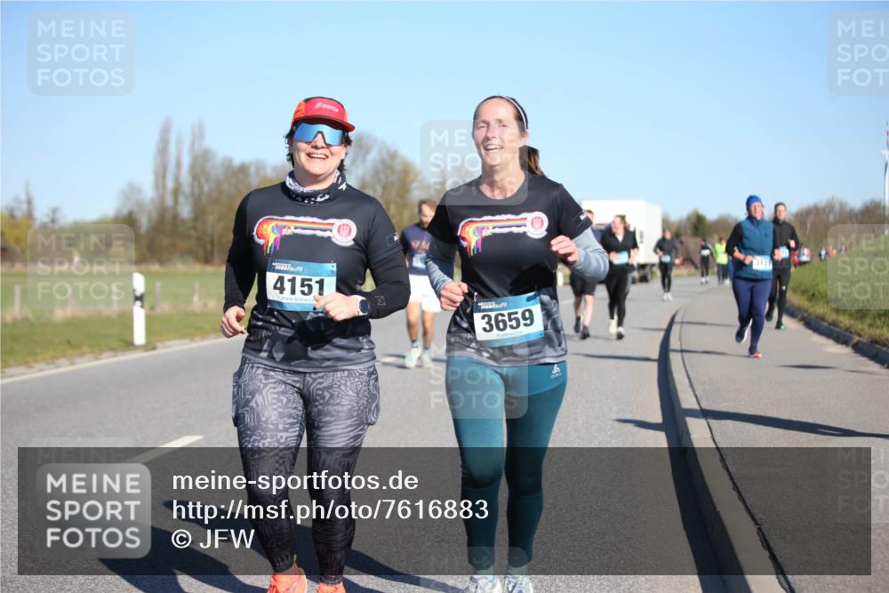 06.04.2025 - 44. Internationalen Wilhelmsburger Insellauf Jannik Wohlers http://msf.ph/oto/7616883 06.04.2025 09:39:55 Laufen 4151, 3659, 6 meine-sportfotos.de