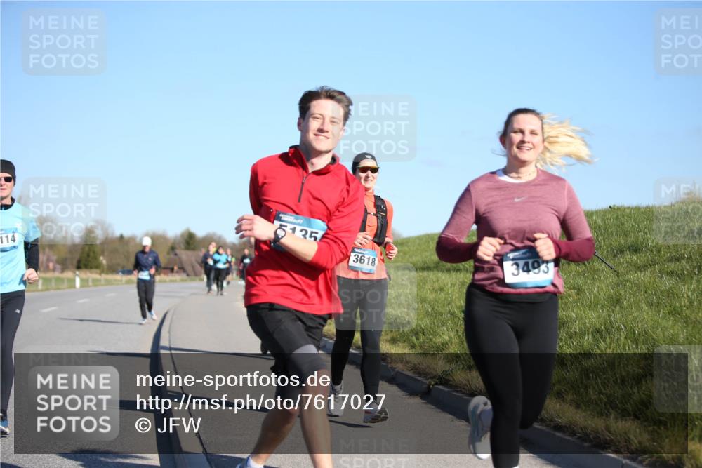 06.04.2025 - 44. Internationalen Wilhelmsburger Insellauf Jannik Wohlers http://msf.ph/oto/7617027 06.04.2025 09:40:36 Laufen 114, 5135, 3618, 3493 meine-sportfotos.de
