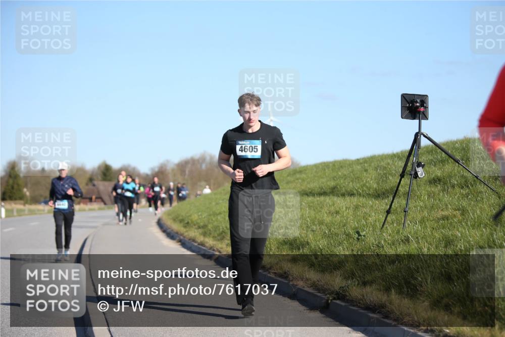 06.04.2025 - 44. Internationalen Wilhelmsburger Insellauf Jannik Wohlers http://msf.ph/oto/7617037 06.04.2025 09:40:38 Laufen 4440, 4605 meine-sportfotos.de