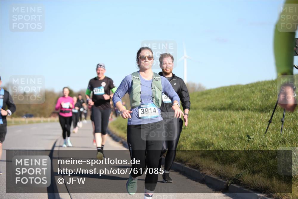 06.04.2025 - 44. Internationalen Wilhelmsburger Insellauf Jannik Wohlers http://msf.ph/oto/7617085 06.04.2025 09:40:56 Laufen 1247, 3914 meine-sportfotos.de