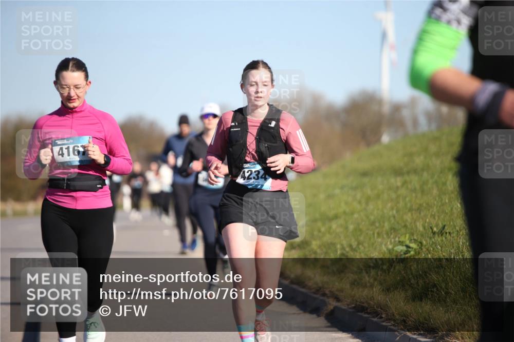 06.04.2025 - 44. Internationalen Wilhelmsburger Insellauf Jannik Wohlers http://msf.ph/oto/7617095 06.04.2025 09:41:00 Laufen 416, 4234 meine-sportfotos.de