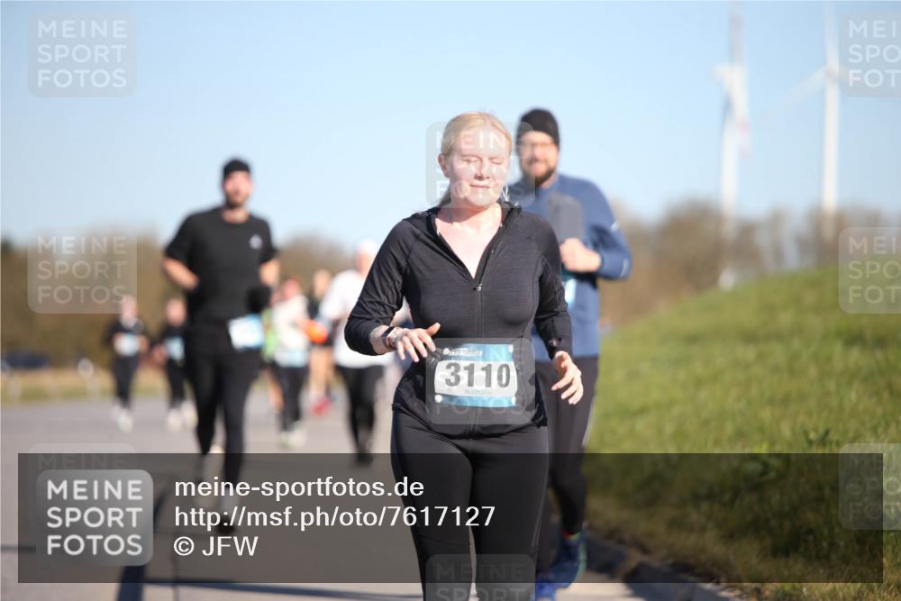 06.04.2025 - 44. Internationalen Wilhelmsburger Insellauf Jannik Wohlers http://msf.ph/oto/7617127 06.04.2025 09:41:08 Laufen 3110 meine-sportfotos.de