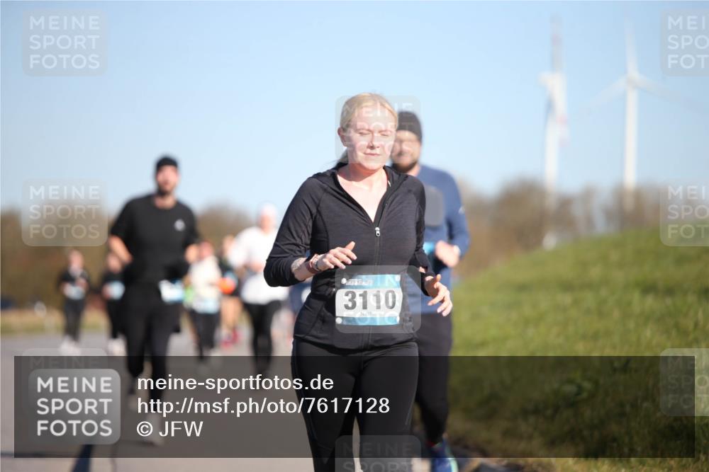 06.04.2025 - 44. Internationalen Wilhelmsburger Insellauf Jannik Wohlers http://msf.ph/oto/7617128 06.04.2025 09:41:08 Laufen 3110 meine-sportfotos.de