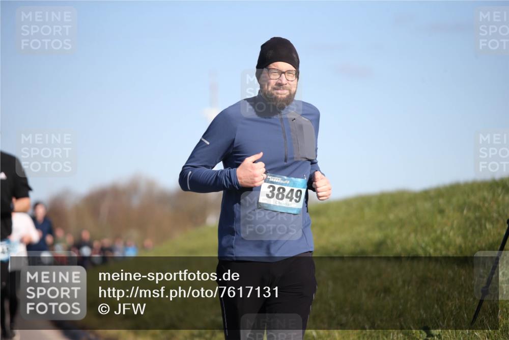 06.04.2025 - 44. Internationalen Wilhelmsburger Insellauf Jannik Wohlers http://msf.ph/oto/7617131 06.04.2025 09:41:11 Laufen 3849 meine-sportfotos.de