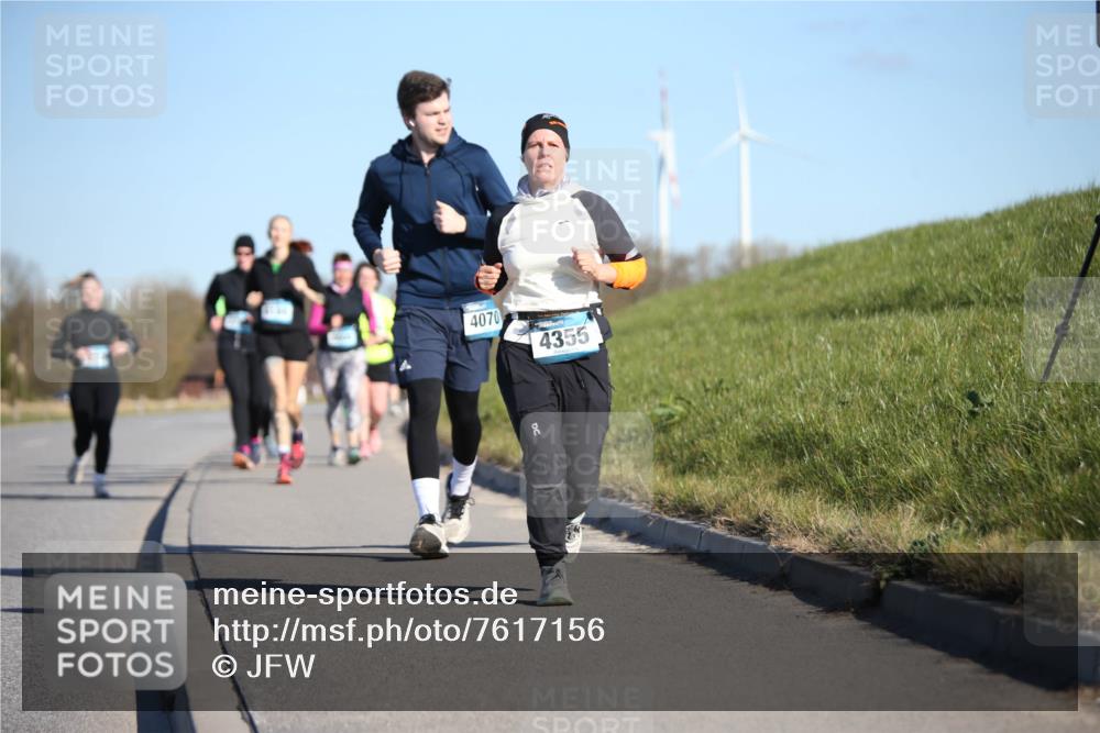 06.04.2025 - 44. Internationalen Wilhelmsburger Insellauf Jannik Wohlers http://msf.ph/oto/7617156 06.04.2025 09:41:21 Laufen 4070, 4355 meine-sportfotos.de