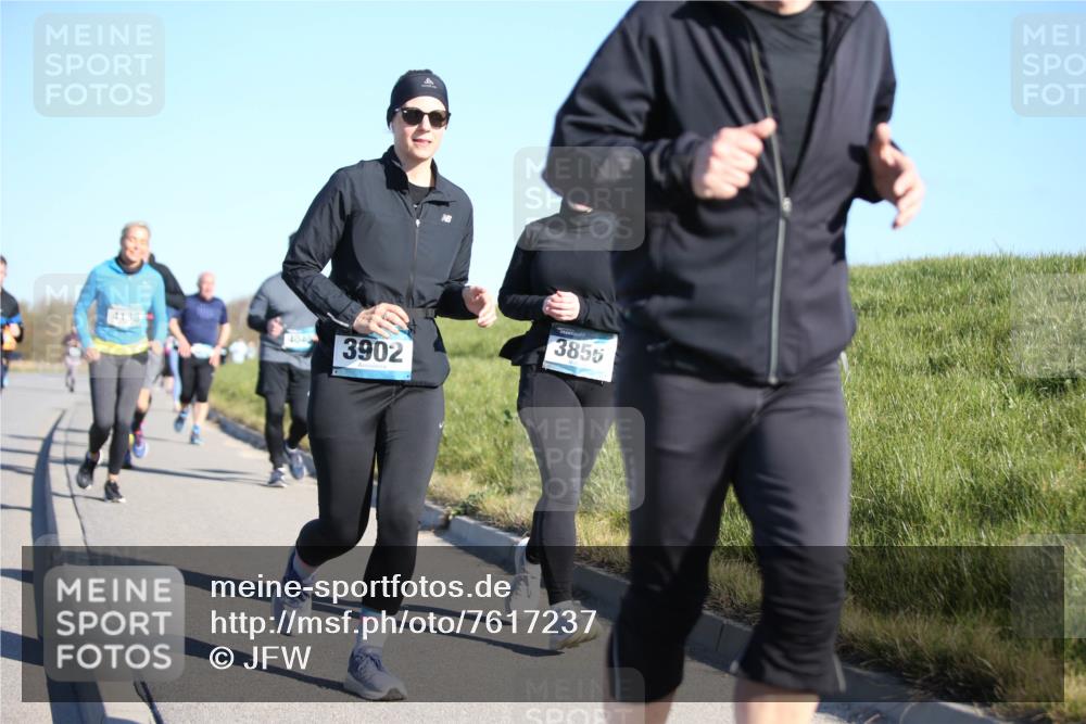 06.04.2025 - 44. Internationalen Wilhelmsburger Insellauf Jannik Wohlers http://msf.ph/oto/7617237 06.04.2025 09:41:48 Laufen 4138, 4040, 3902, 3855 meine-sportfotos.de