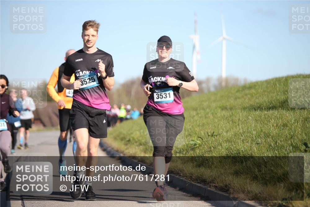 06.04.2025 - 44. Internationalen Wilhelmsburger Insellauf Jannik Wohlers http://msf.ph/oto/7617281 06.04.2025 09:42:00 Laufen 01, 45, 3525, 3531 meine-sportfotos.de