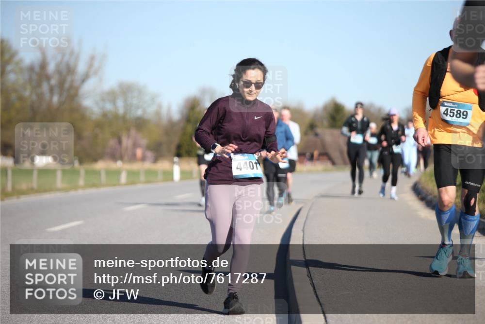 06.04.2025 - 44. Internationalen Wilhelmsburger Insellauf Jannik Wohlers http://msf.ph/oto/7617287 06.04.2025 09:42:02 Laufen 4589, 4401 meine-sportfotos.de