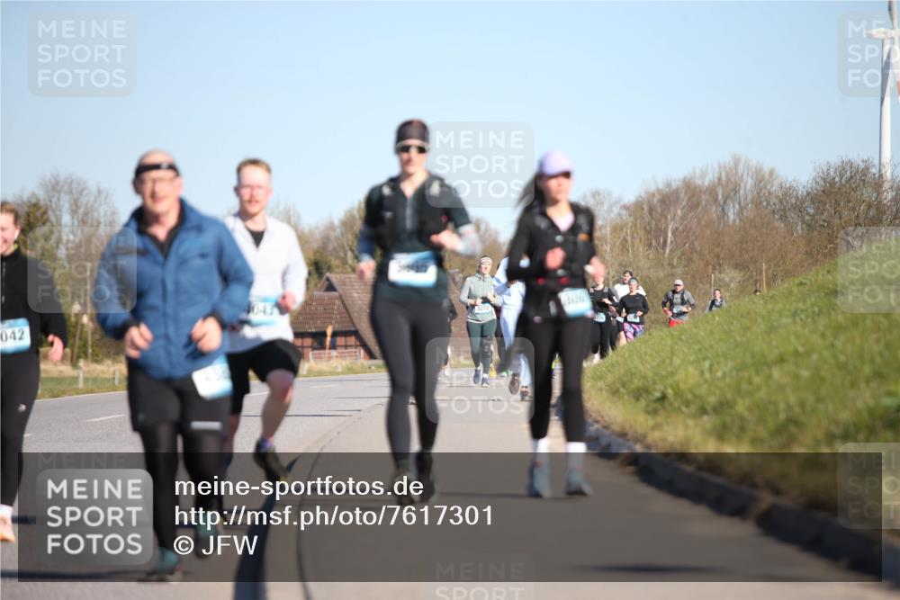 06.04.2025 - 44. Internationalen Wilhelmsburger Insellauf Jannik Wohlers http://msf.ph/oto/7617301 06.04.2025 09:42:08 Laufen 4043, 3272, 042 meine-sportfotos.de