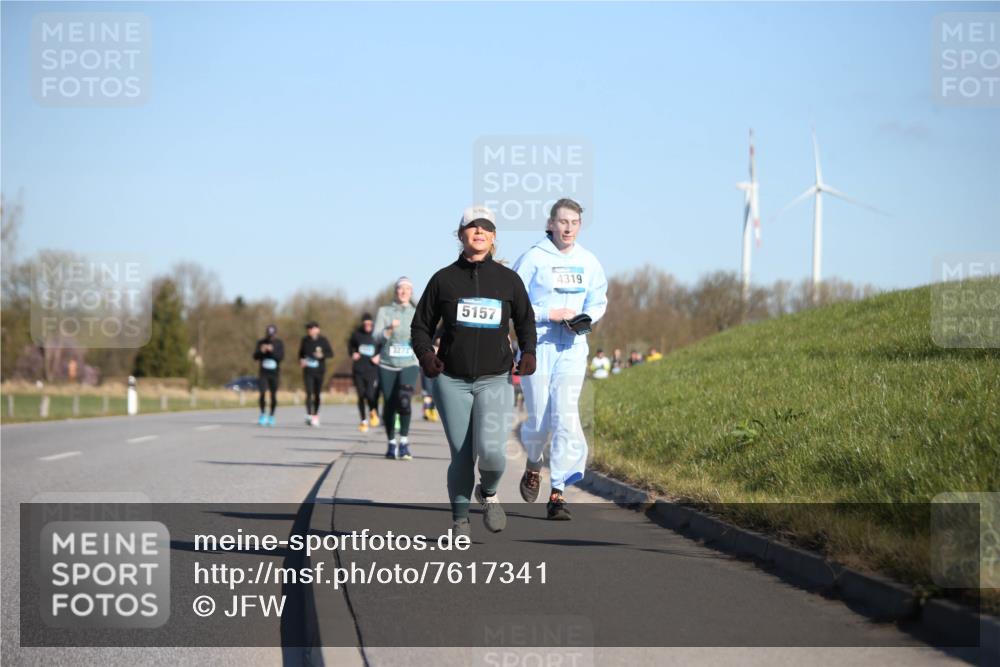 06.04.2025 - 44. Internationalen Wilhelmsburger Insellauf Jannik Wohlers http://msf.ph/oto/7617341 06.04.2025 09:42:21 Laufen 3272, 5157, 4319 meine-sportfotos.de