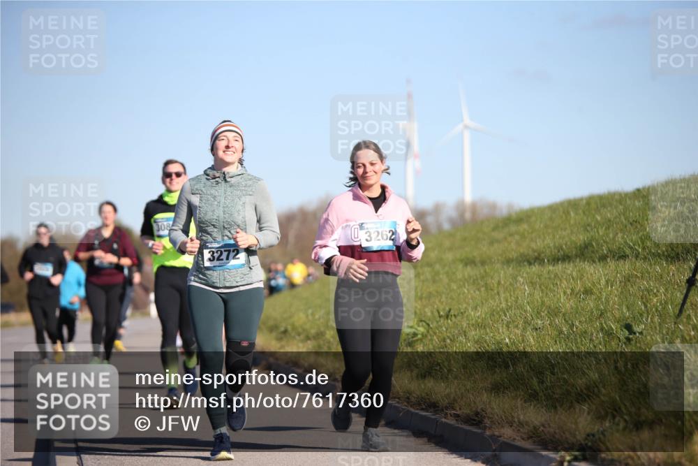 06.04.2025 - 44. Internationalen Wilhelmsburger Insellauf Jannik Wohlers http://msf.ph/oto/7617360 06.04.2025 09:42:28 Laufen 308, 3272, 3262 meine-sportfotos.de