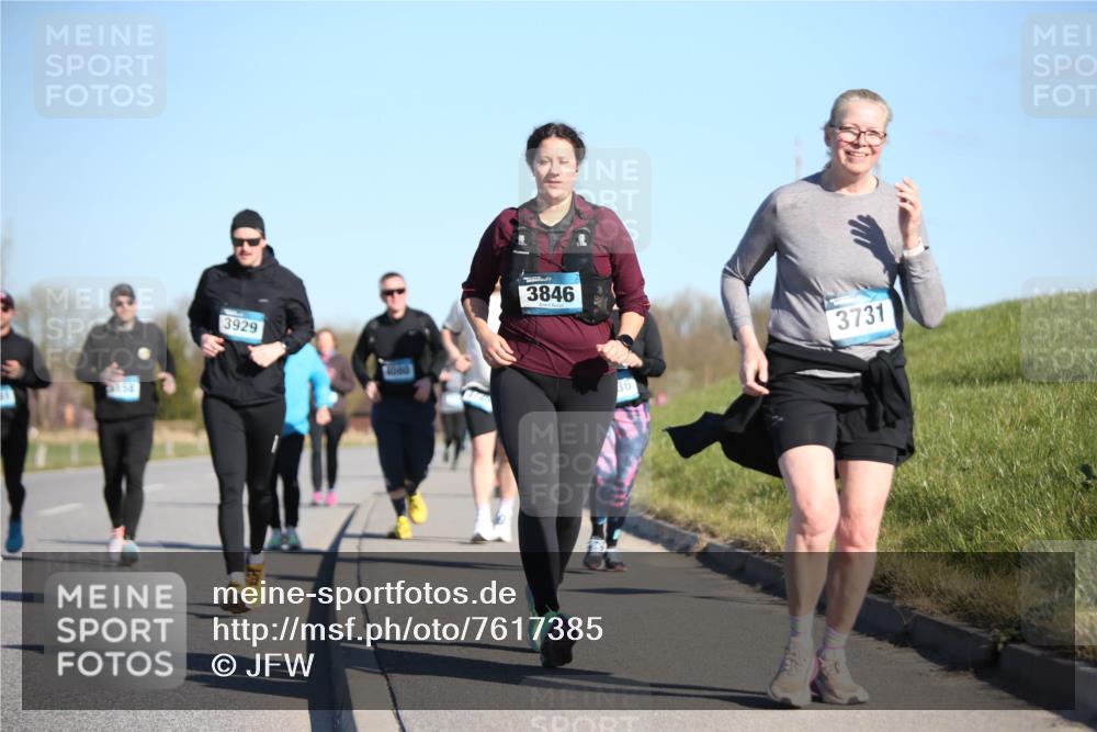 06.04.2025 - 44. Internationalen Wilhelmsburger Insellauf Jannik Wohlers http://msf.ph/oto/7617385 06.04.2025 09:42:35 Laufen 6154, 3929, 4080, 3846, 36, 3731 meine-sportfotos.de