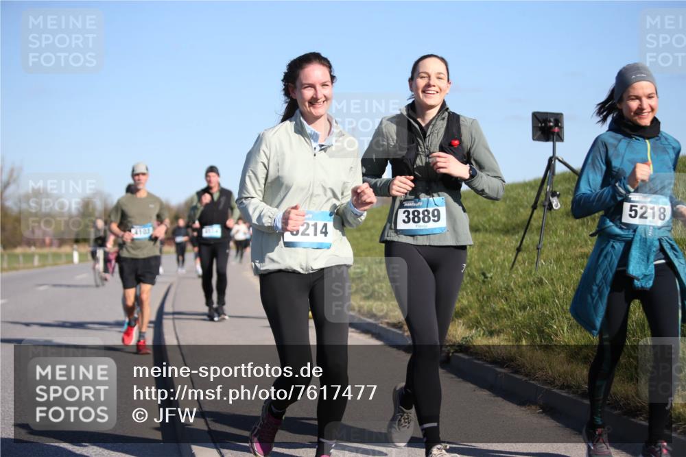 06.04.2025 - 44. Internationalen Wilhelmsburger Insellauf Jannik Wohlers http://msf.ph/oto/7617477 06.04.2025 09:43:01 Laufen 4103, 214, 3889, 5218 meine-sportfotos.de