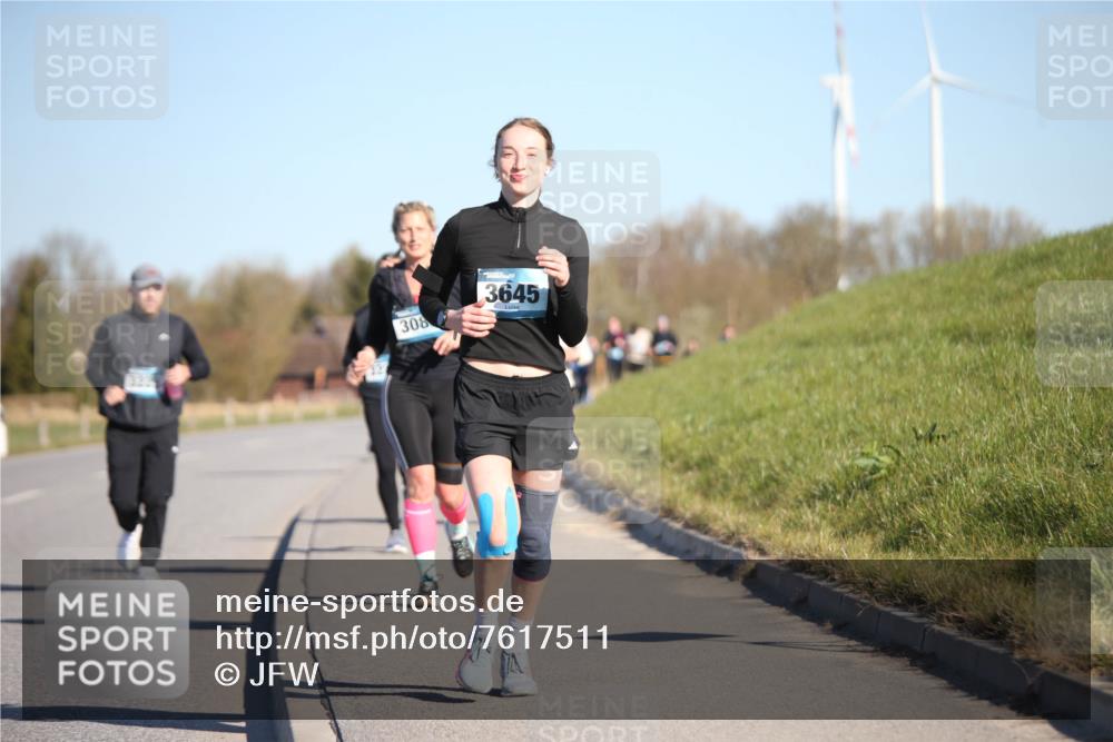 06.04.2025 - 44. Internationalen Wilhelmsburger Insellauf Jannik Wohlers http://msf.ph/oto/7617511 06.04.2025 09:43:10 Laufen 308, 3645 meine-sportfotos.de