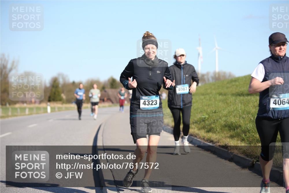 06.04.2025 - 44. Internationalen Wilhelmsburger Insellauf Jannik Wohlers http://msf.ph/oto/7617572 06.04.2025 09:43:26 Laufen 4323, 4087, 4064 meine-sportfotos.de