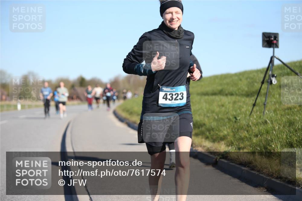 06.04.2025 - 44. Internationalen Wilhelmsburger Insellauf Jannik Wohlers http://msf.ph/oto/7617574 06.04.2025 09:43:27 Laufen 4323 meine-sportfotos.de