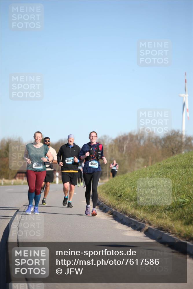 06.04.2025 - 44. Internationalen Wilhelmsburger Insellauf Jannik Wohlers http://msf.ph/oto/7617586 06.04.2025 09:43:37 Laufen 3853, 4012, 4583 meine-sportfotos.de