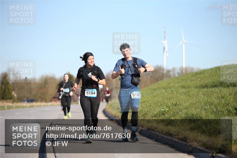06.04.2025 - 44. Internationalen Wilhelmsburger Insellauf Jannik Wohlers http://msf.ph/oto/7617630 06.04.2025 09:43:55 Laufen 5184, 5183 meine-sportfotos.de