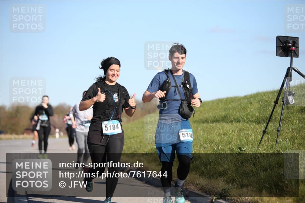06.04.2025 - 44. Internationalen Wilhelmsburger Insellauf Jannik Wohlers http://msf.ph/oto/7617644 06.04.2025 09:43:57 Laufen 5184, 518 meine-sportfotos.de
