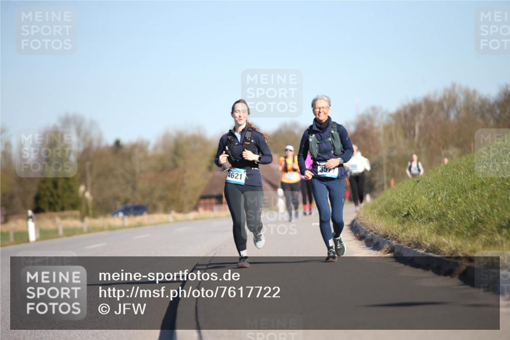 06.04.2025 - 44. Internationalen Wilhelmsburger Insellauf Jannik Wohlers http://msf.ph/oto/7617722 06.04.2025 09:44:40 Laufen 4621, 35 meine-sportfotos.de