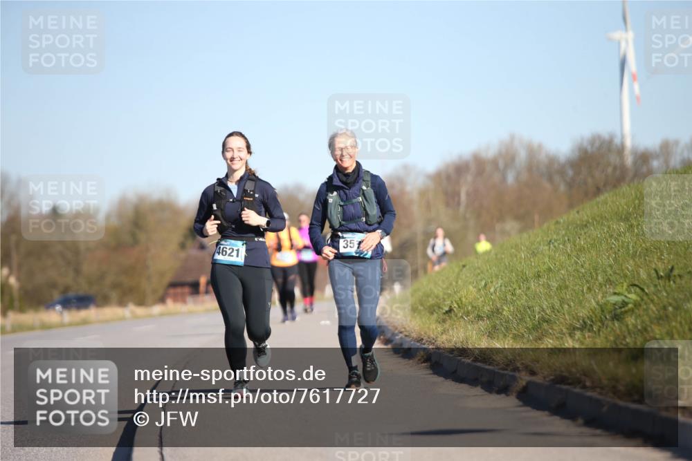 06.04.2025 - 44. Internationalen Wilhelmsburger Insellauf Jannik Wohlers http://msf.ph/oto/7617727 06.04.2025 09:44:42 Laufen 4621, 35 meine-sportfotos.de