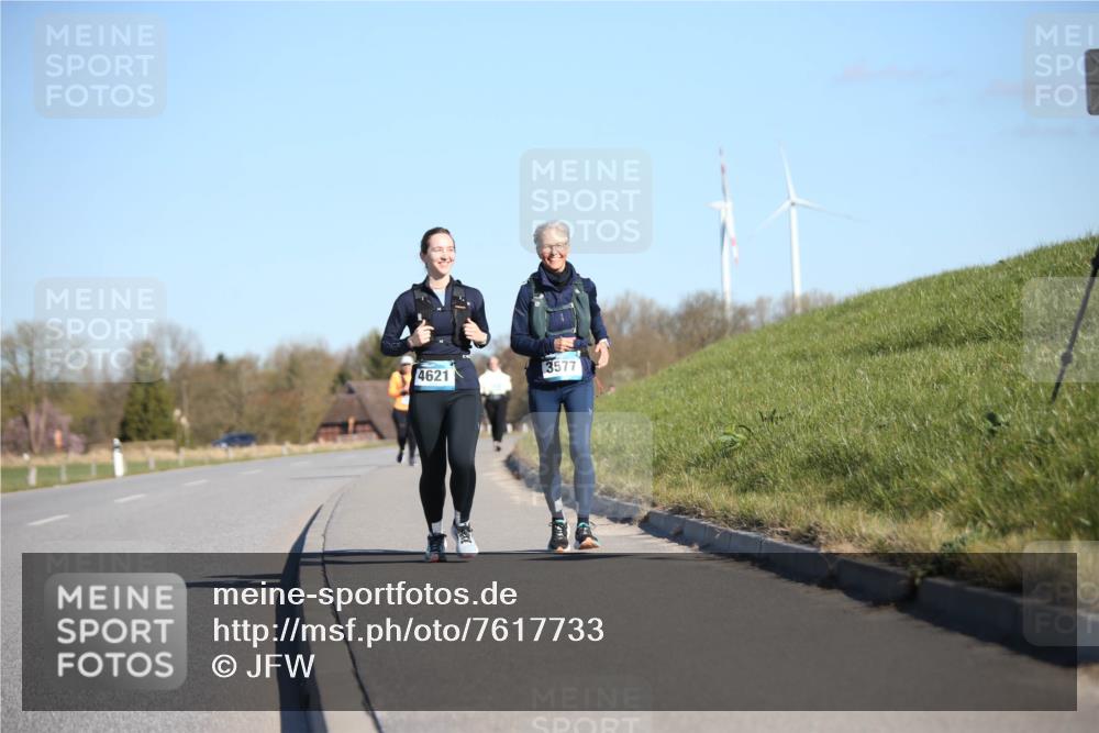 06.04.2025 - 44. Internationalen Wilhelmsburger Insellauf Jannik Wohlers http://msf.ph/oto/7617733 06.04.2025 09:44:44 Laufen 4621, 3577 meine-sportfotos.de