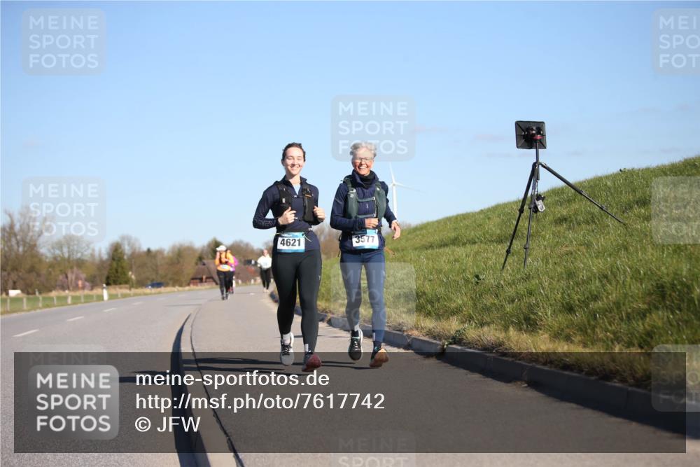 06.04.2025 - 44. Internationalen Wilhelmsburger Insellauf Jannik Wohlers http://msf.ph/oto/7617742 06.04.2025 09:44:46 Laufen 3577, 4621 meine-sportfotos.de