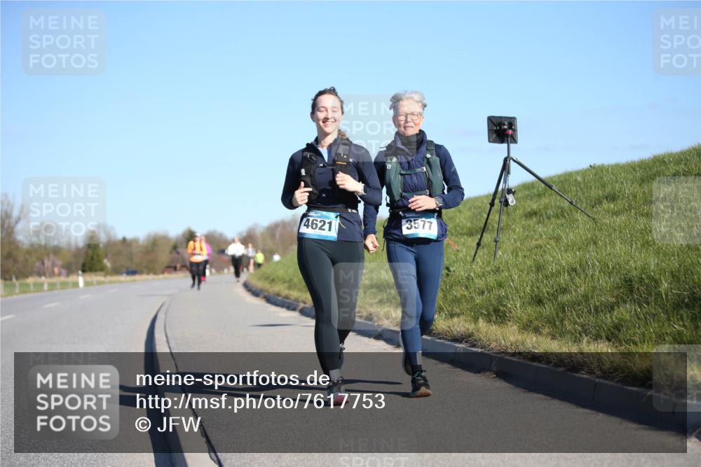 06.04.2025 - 44. Internationalen Wilhelmsburger Insellauf Jannik Wohlers http://msf.ph/oto/7617753 06.04.2025 09:44:47 Laufen 4621, 3577 meine-sportfotos.de