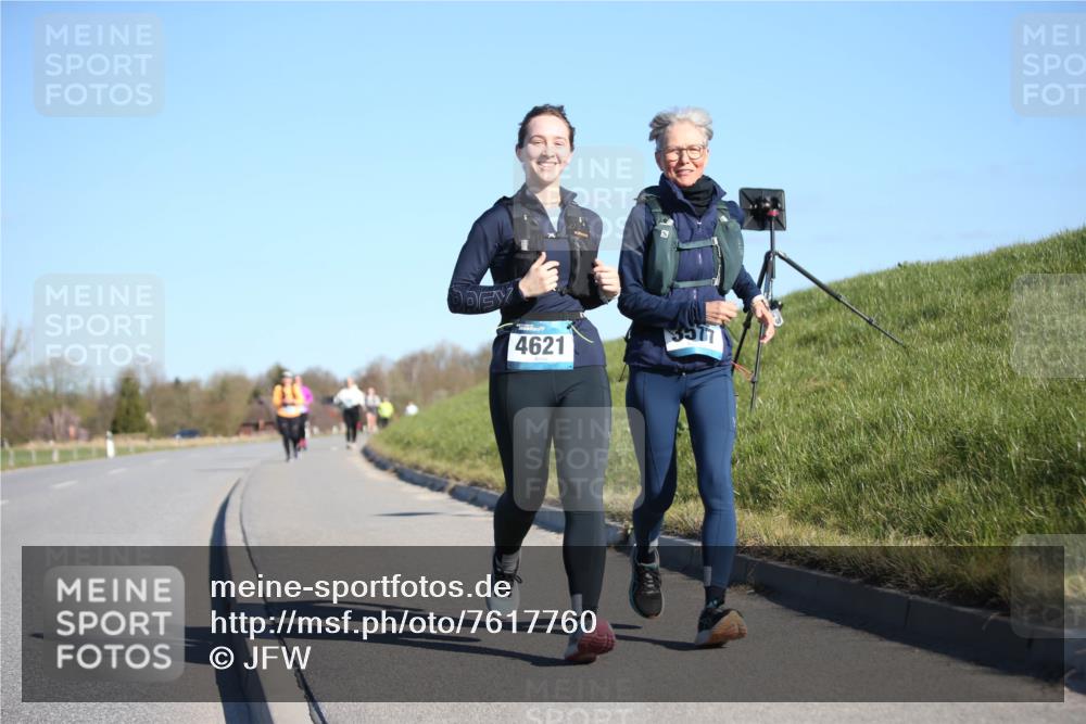 06.04.2025 - 44. Internationalen Wilhelmsburger Insellauf Jannik Wohlers http://msf.ph/oto/7617760 06.04.2025 09:44:48 Laufen 4621 meine-sportfotos.de