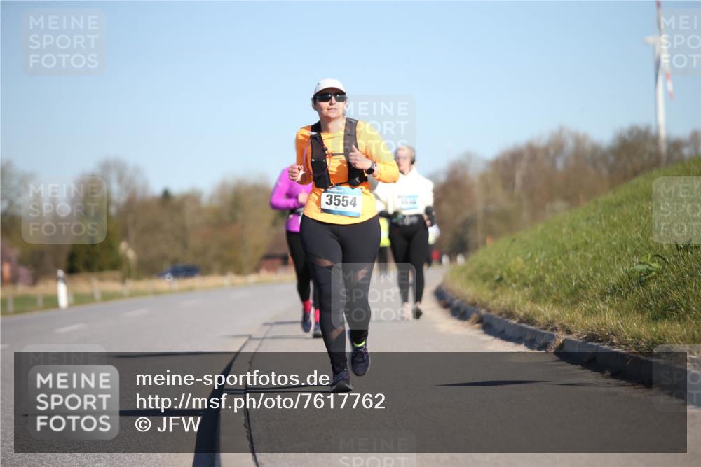 06.04.2025 - 44. Internationalen Wilhelmsburger Insellauf Jannik Wohlers http://msf.ph/oto/7617762 06.04.2025 09:44:57 Laufen 3554 meine-sportfotos.de