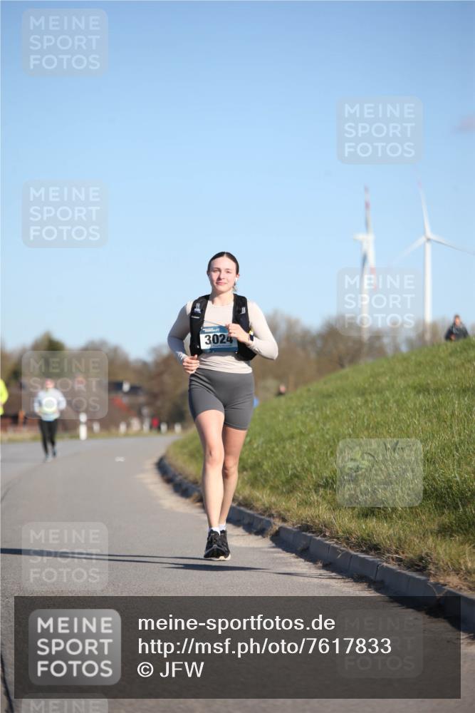06.04.2025 - 44. Internationalen Wilhelmsburger Insellauf Jannik Wohlers http://msf.ph/oto/7617833 06.04.2025 09:45:09 Laufen 3024 meine-sportfotos.de