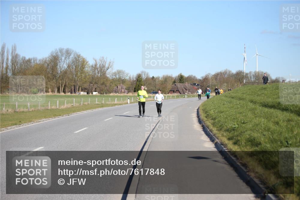 06.04.2025 - 44. Internationalen Wilhelmsburger Insellauf Jannik Wohlers http://msf.ph/oto/7617848 06.04.2025 09:45:17 Laufen  meine-sportfotos.de