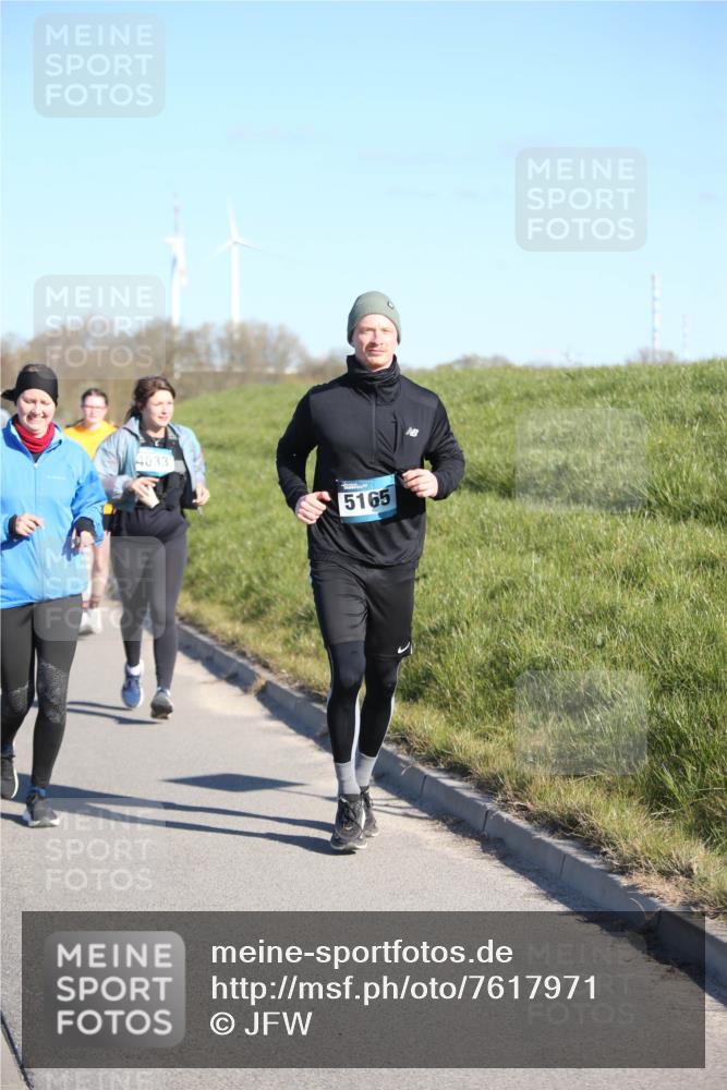 06.04.2025 - 44. Internationalen Wilhelmsburger Insellauf Jannik Wohlers http://msf.ph/oto/7617971 06.04.2025 09:45:54 Laufen 4033, 5165 meine-sportfotos.de