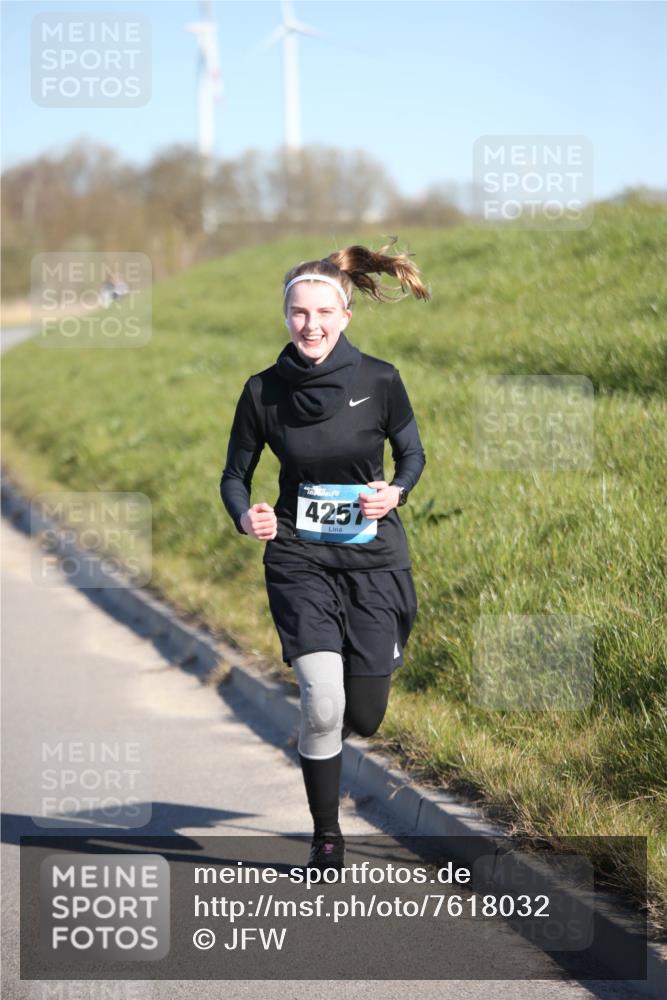 06.04.2025 - 44. Internationalen Wilhelmsburger Insellauf Jannik Wohlers http://msf.ph/oto/7618032 06.04.2025 09:46:00 Laufen 4257 meine-sportfotos.de