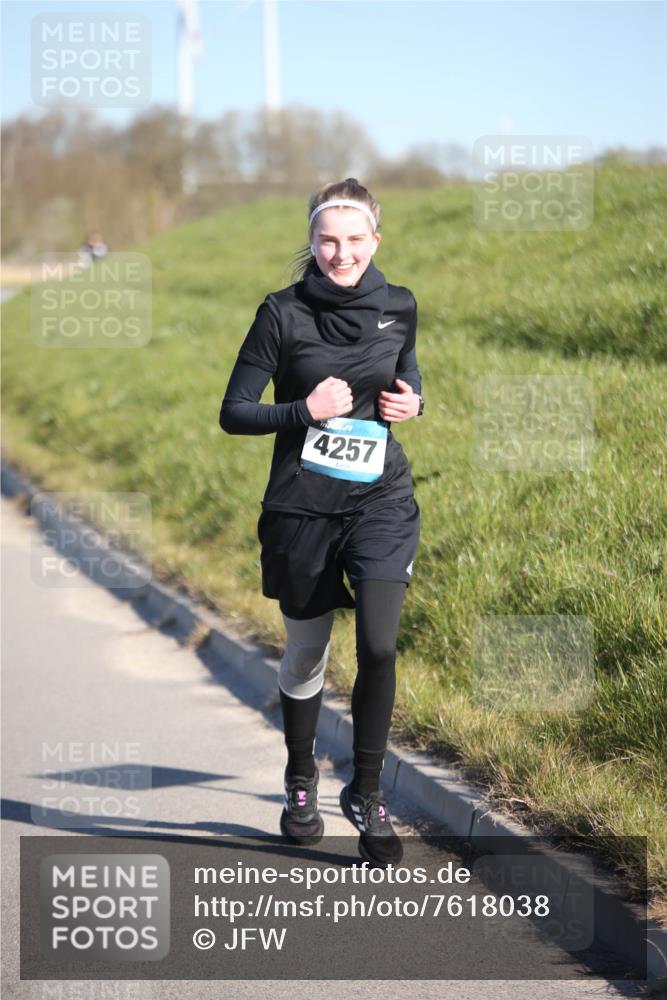06.04.2025 - 44. Internationalen Wilhelmsburger Insellauf Jannik Wohlers http://msf.ph/oto/7618038 06.04.2025 09:46:00 Laufen 4257 meine-sportfotos.de