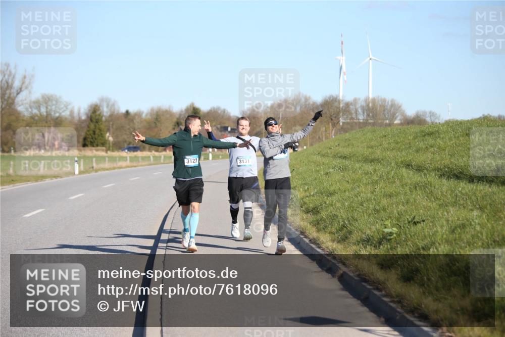 06.04.2025 - 44. Internationalen Wilhelmsburger Insellauf Jannik Wohlers http://msf.ph/oto/7618096 06.04.2025 09:46:07 Laufen 3127, 3131 meine-sportfotos.de
