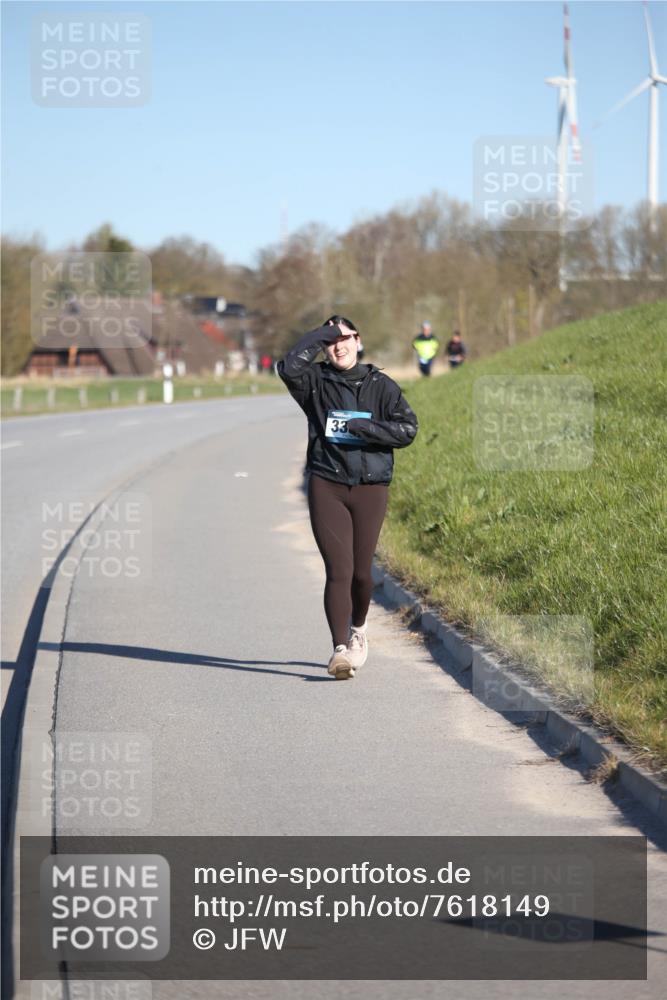 06.04.2025 - 44. Internationalen Wilhelmsburger Insellauf Jannik Wohlers http://msf.ph/oto/7618149 06.04.2025 09:46:19 Laufen 33 meine-sportfotos.de