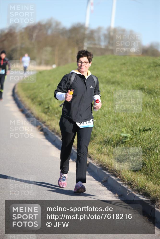 06.04.2025 - 44. Internationalen Wilhelmsburger Insellauf Jannik Wohlers http://msf.ph/oto/7618216 06.04.2025 09:46:49 Laufen  meine-sportfotos.de
