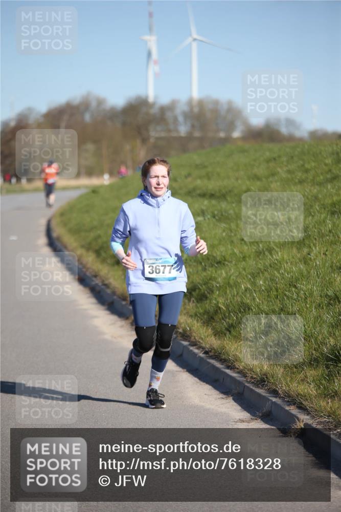 06.04.2025 - 44. Internationalen Wilhelmsburger Insellauf Jannik Wohlers http://msf.ph/oto/7618328 06.04.2025 09:47:17 Laufen 3677 meine-sportfotos.de