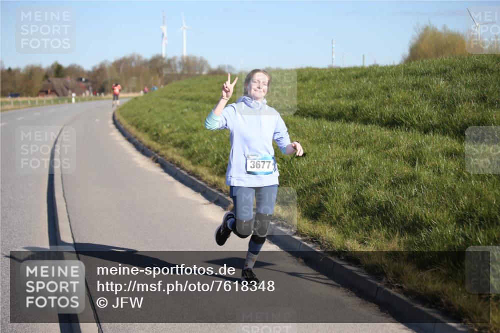 06.04.2025 - 44. Internationalen Wilhelmsburger Insellauf Jannik Wohlers http://msf.ph/oto/7618348 06.04.2025 09:47:20 Laufen 3677 meine-sportfotos.de