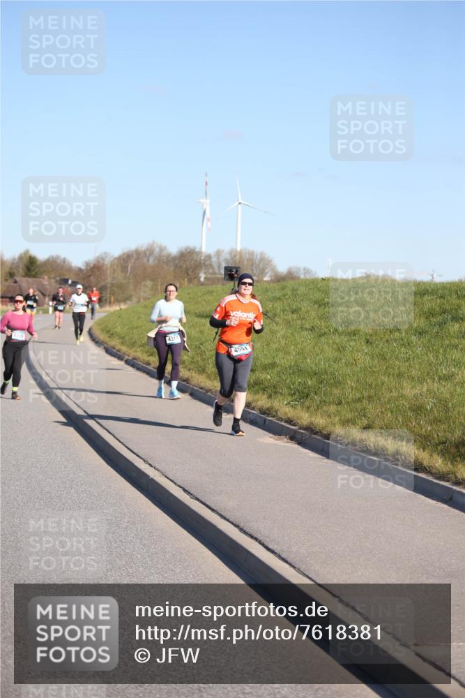 06.04.2025 - 44. Internationalen Wilhelmsburger Insellauf Jannik Wohlers http://msf.ph/oto/7618381 06.04.2025 09:48:17 Laufen 4317, 4551 meine-sportfotos.de