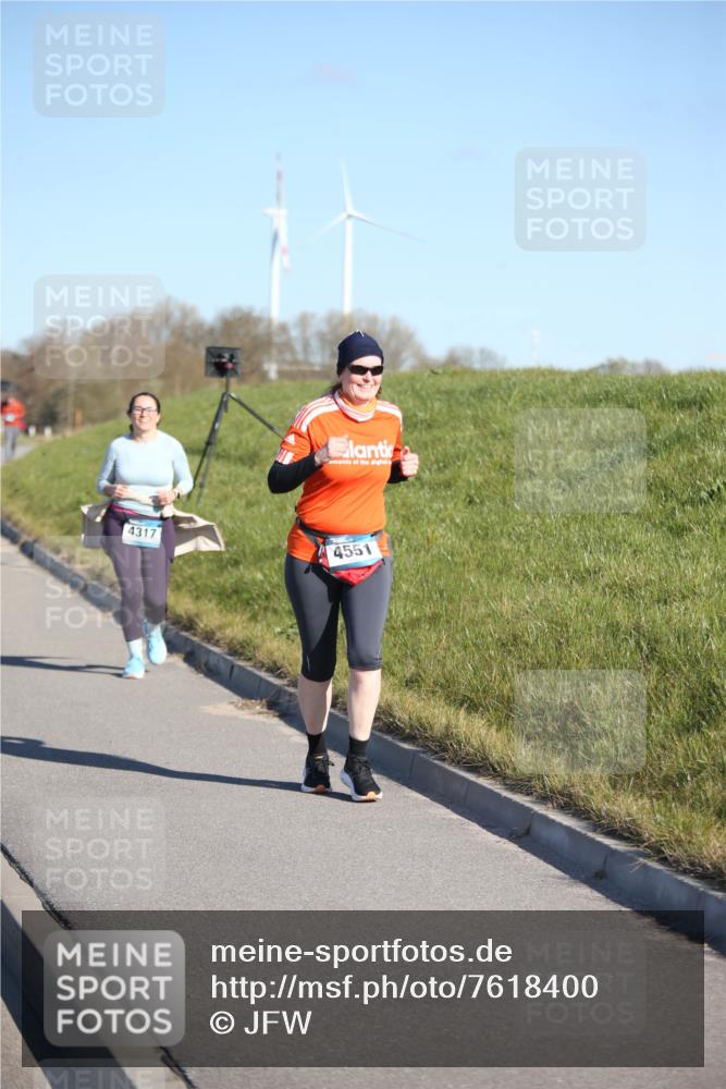 06.04.2025 - 44. Internationalen Wilhelmsburger Insellauf Jannik Wohlers http://msf.ph/oto/7618400 06.04.2025 09:48:19 Laufen 4317, 4551 meine-sportfotos.de