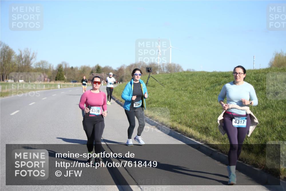 06.04.2025 - 44. Internationalen Wilhelmsburger Insellauf Jannik Wohlers http://msf.ph/oto/7618449 06.04.2025 09:48:24 Laufen 4309, 3367, 4317 meine-sportfotos.de