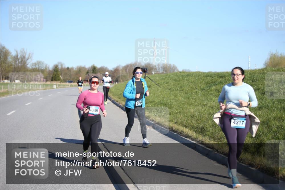 06.04.2025 - 44. Internationalen Wilhelmsburger Insellauf Jannik Wohlers http://msf.ph/oto/7618452 06.04.2025 09:48:24 Laufen 4309, 336, 4317 meine-sportfotos.de